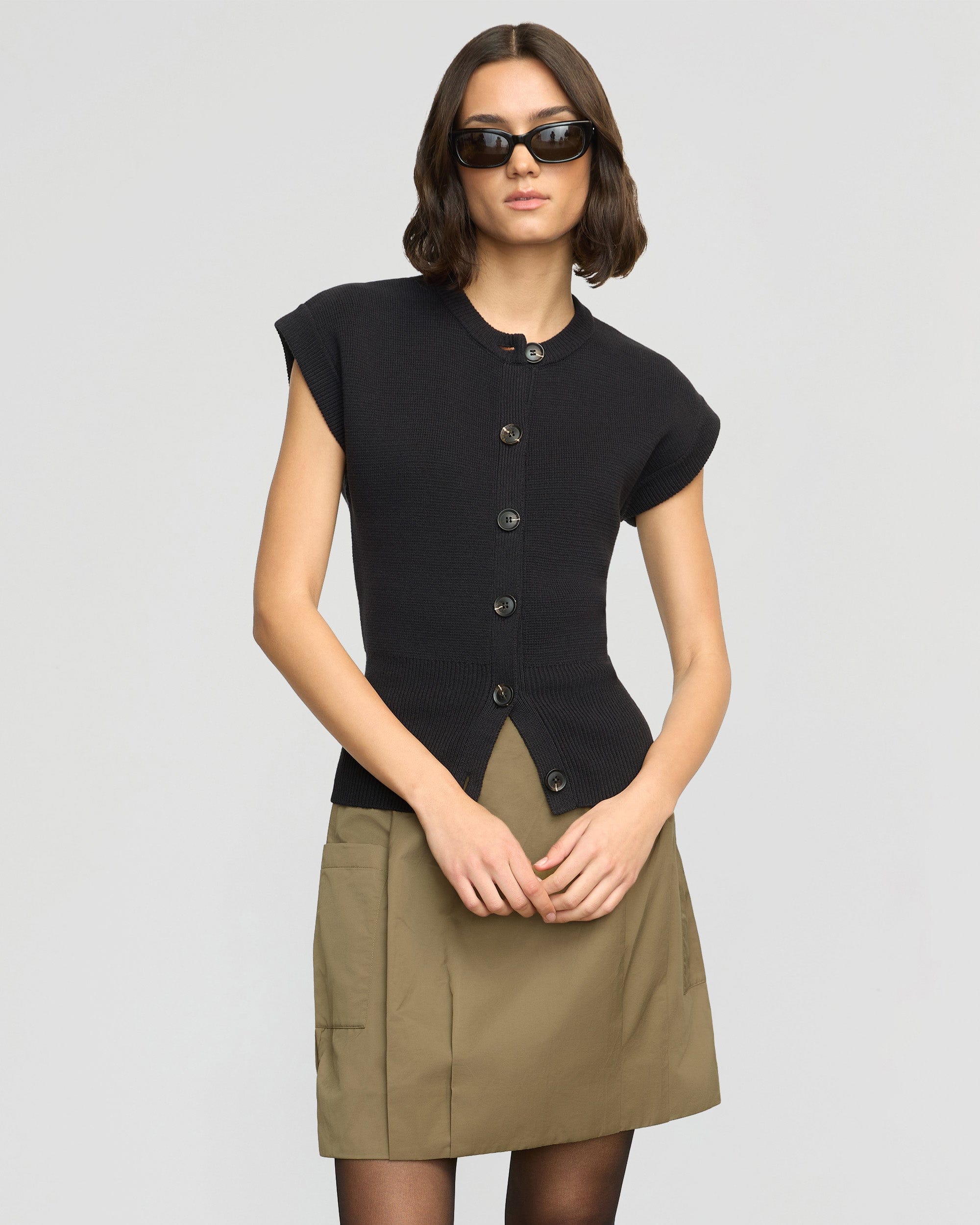 Solea Button Knit Vest - Image 2