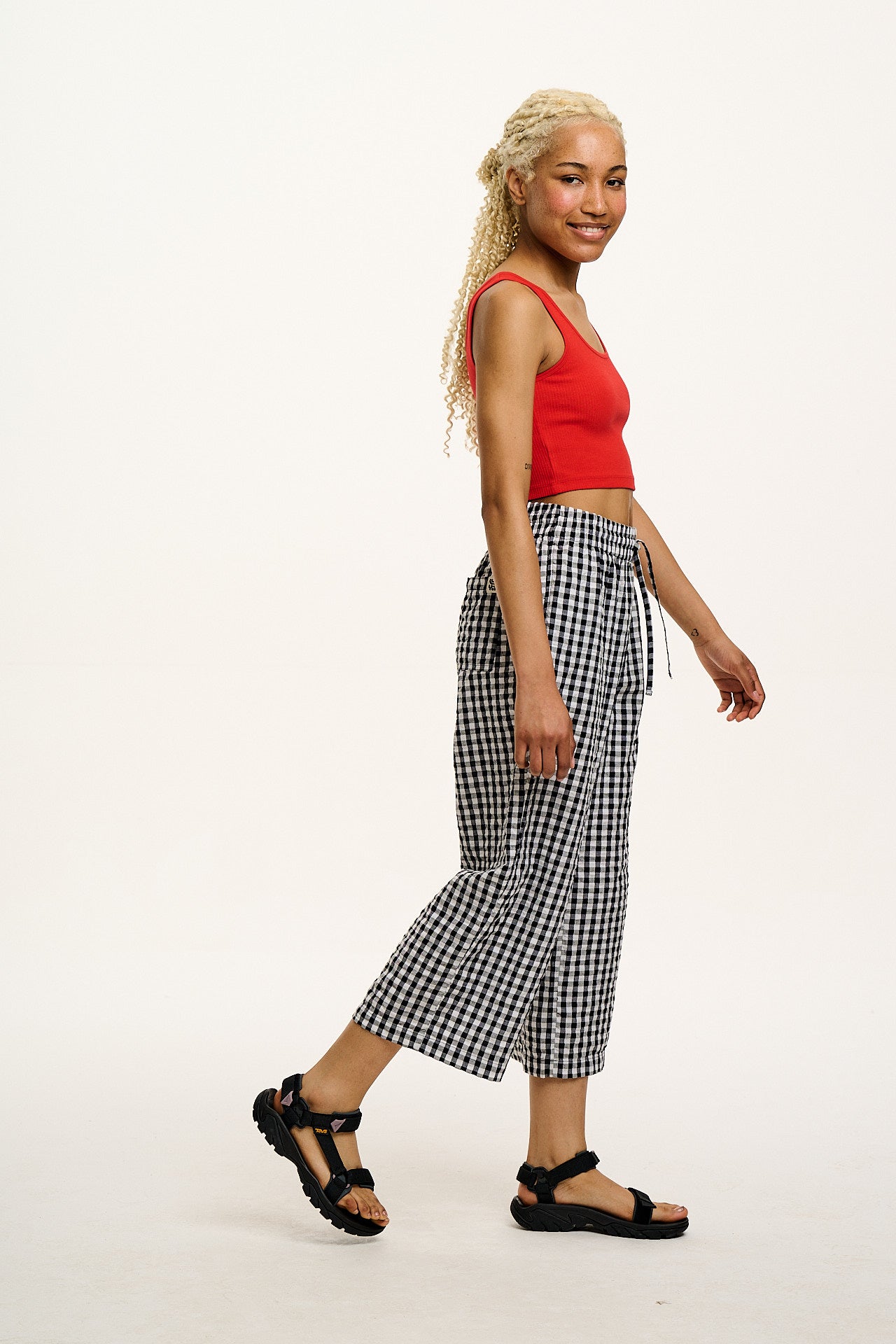 Chuck - Wide Leg Cotton Seersucker Trousers in Black & White Gingham - Image 8