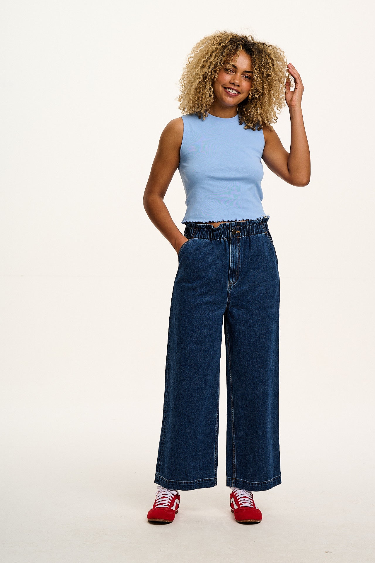 Cody - Paper Bag Jeans in Mid Wash Blue Denim - Image 8