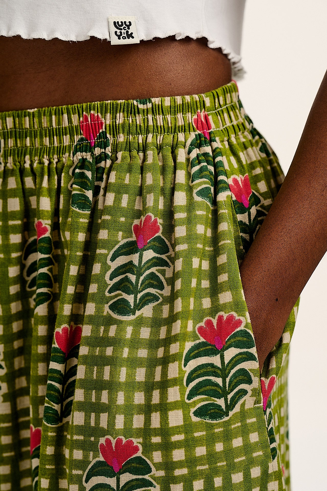 Rumi - Balloon Cotton & Linen Trousers in Blooming Green Checkerboard - Image 12