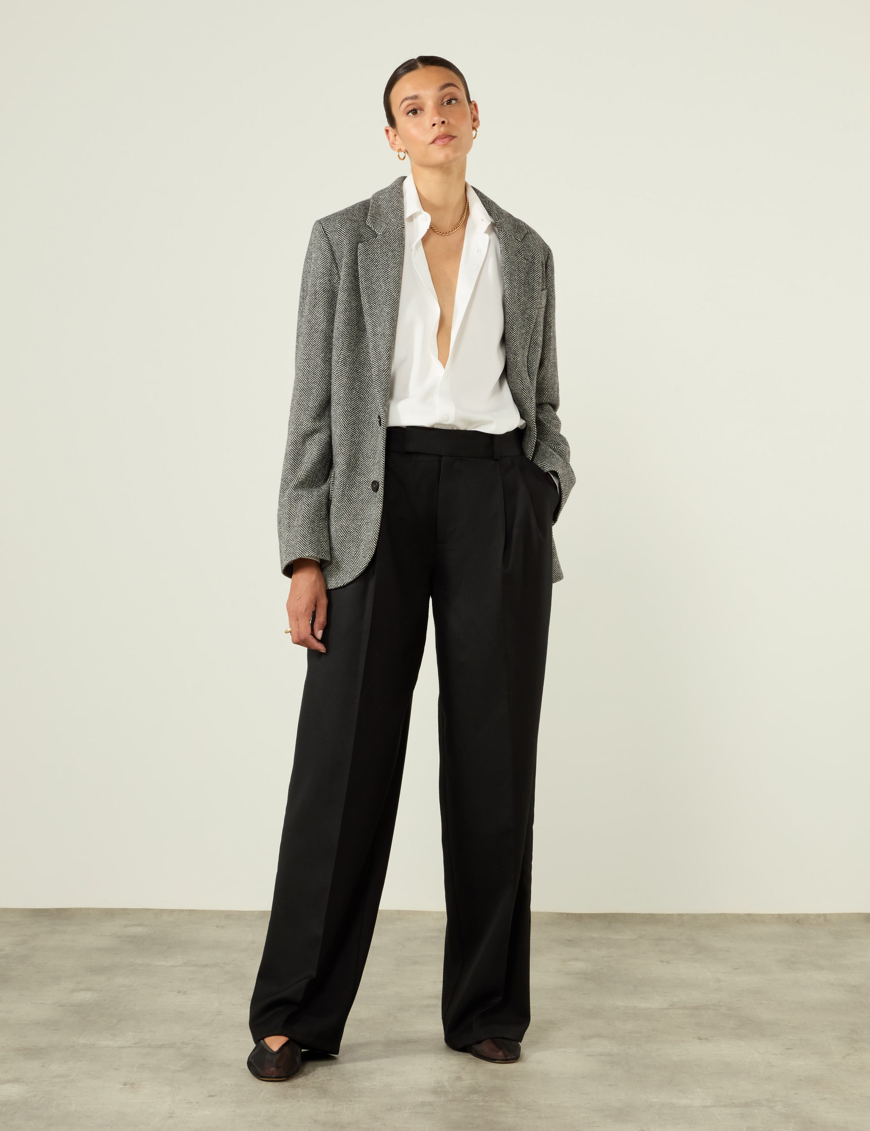 Hutton Blazer: Wool, Grey Herringbone - Image 4
